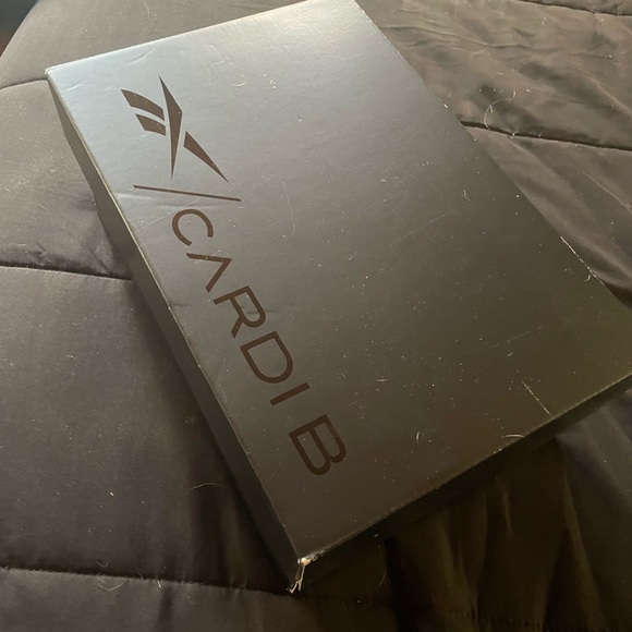 Reebok Club C Cardi B V2 Beige Sneakers - Picture 5 of 5